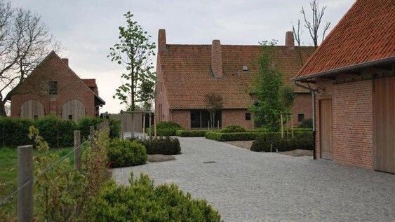 5504b2194f70b5ee04bc6f1d24cc4492 (1).jpg